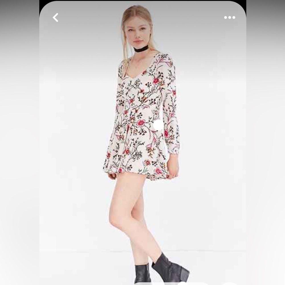 UO Ecote Rosalinda Floral Longsleeve Mini Dress 6
